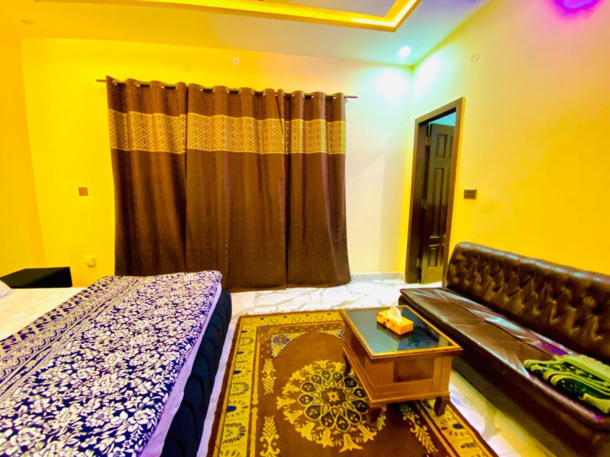 Moonlight Guest House Rawalpindi Exterior foto